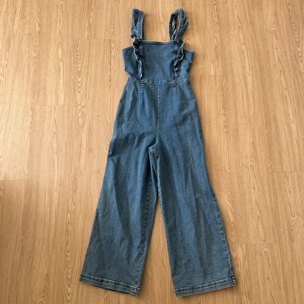 BDG urban outfitters ruffle strap trim Denim cropped Overalls - Picture 2 of 4